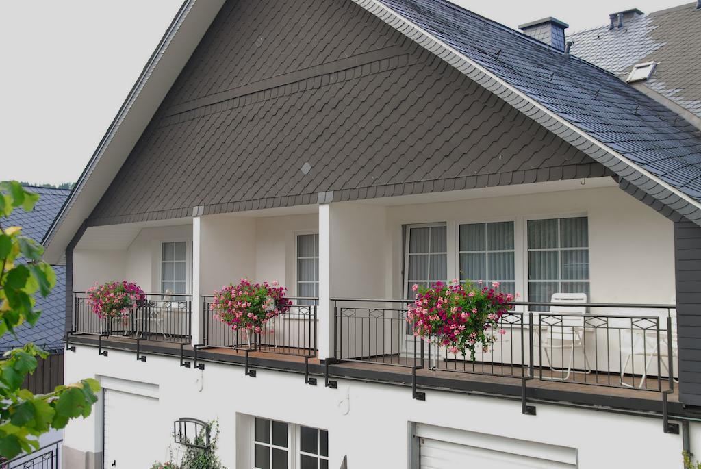 Pension Beste-Schnurbus Schmallenberg Exterior photo